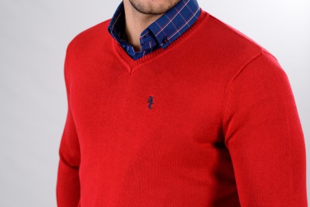 SUETER CUELLO PICO ROJO