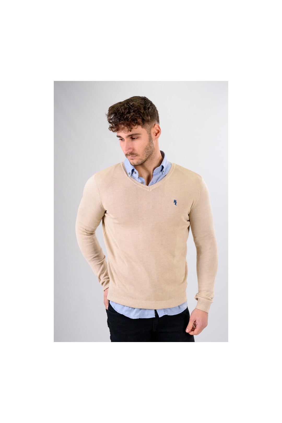 SUETER CUELLO PICO ARENA