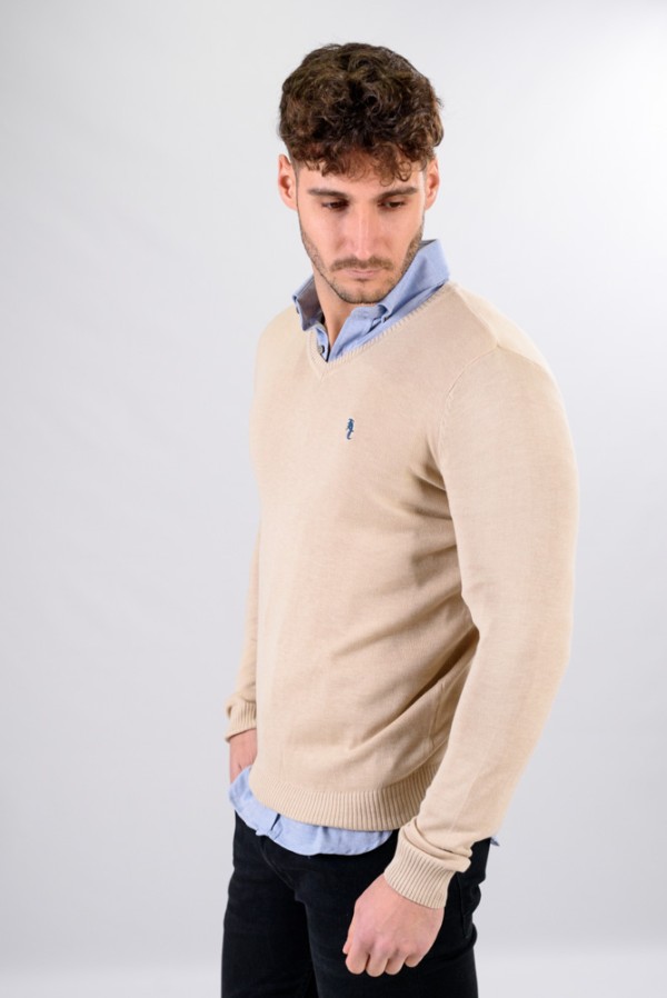 SUETER CUELLO PICO ARENA 2