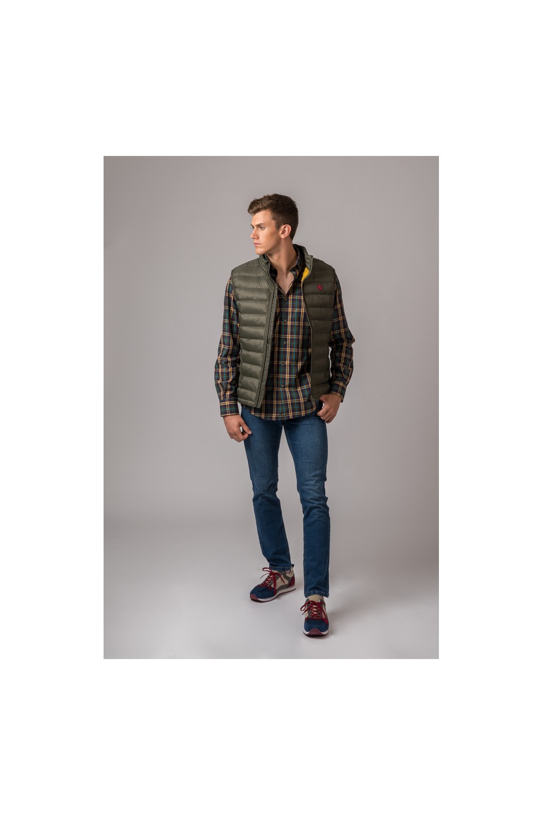 CHALECO HOMBRE LUGO VERDE KAKI