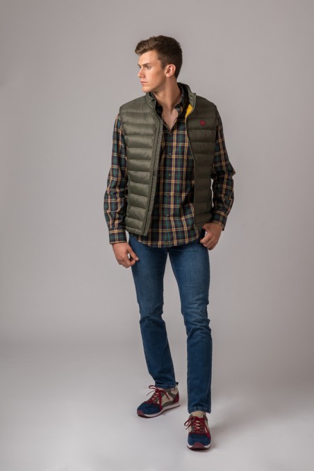 CHALECO HOMBRE LUGO VERDE KAKI
