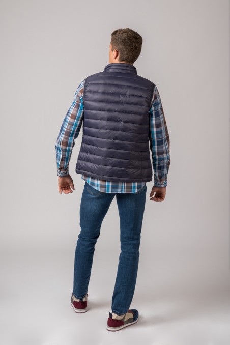 CHALECO DE HOMBRE LUGO. AZUL MARINO CHALECO DE HOMBRE LUGO. AZUL MARINO