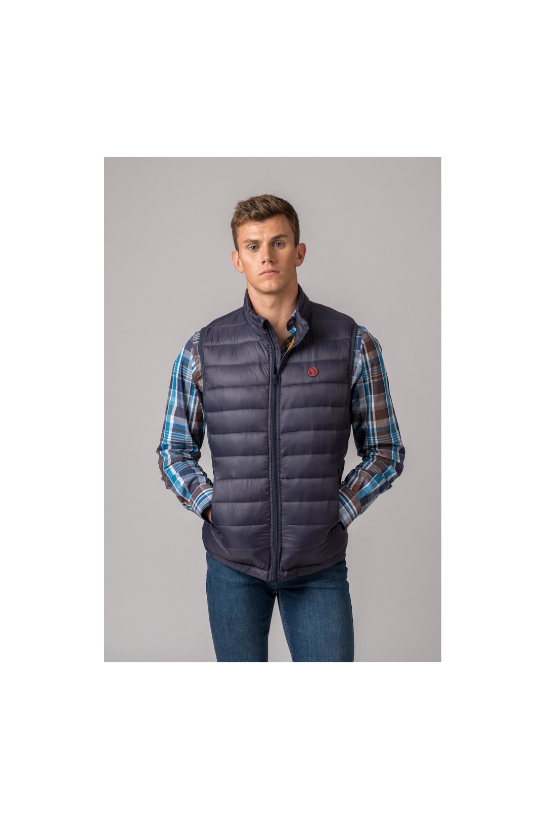 CHALECO DE HOMBRE LUGO. AZUL MARINO