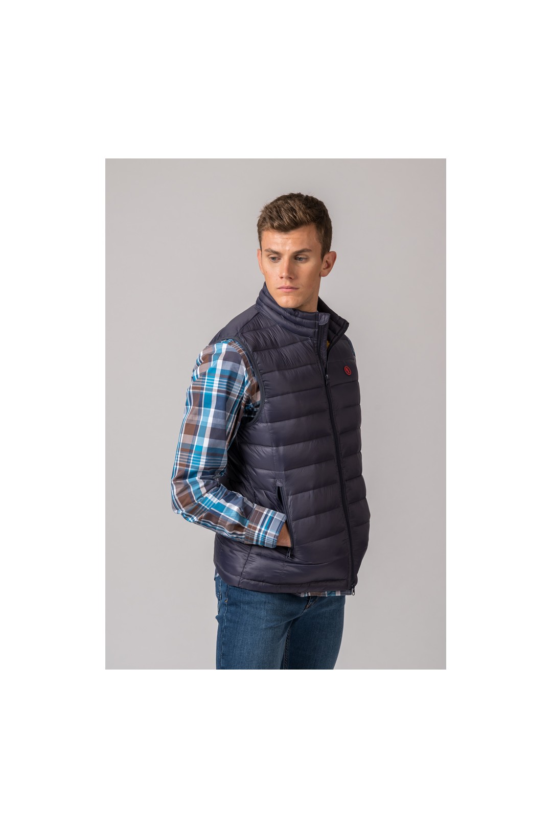 CHALECO DE HOMBRE LUGO. AZUL MARINO