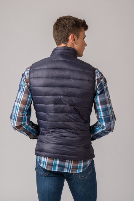 CHALECO DE HOMBRE LUGO. AZUL MARINO CHALECO DE HOMBRE LUGO. AZUL MARINO