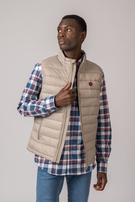 CHALECO DE HOMBRE LUGO BEIGE