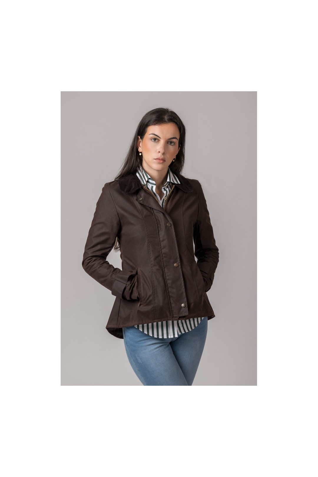 VESTE CIRÉE AMBRE POUR DAMES. COULEUR BRUN