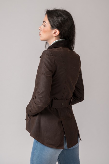 CHAQUETA ENCERADA LADIES AMBRE. COLOR MARRÓN