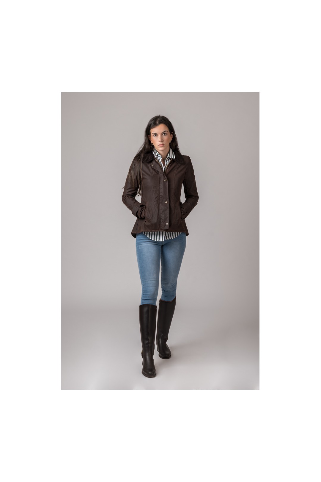 CHAQUETA ENCERADA LADIES AMBRE. COLOR MARRÓN