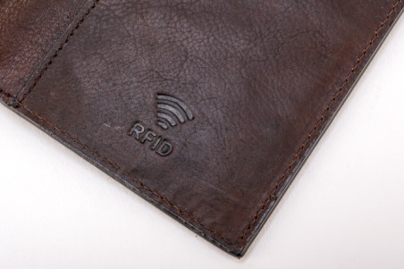 CARTERA TARJETERO DE CABALLERO EN PIEL MODELO BRITISH