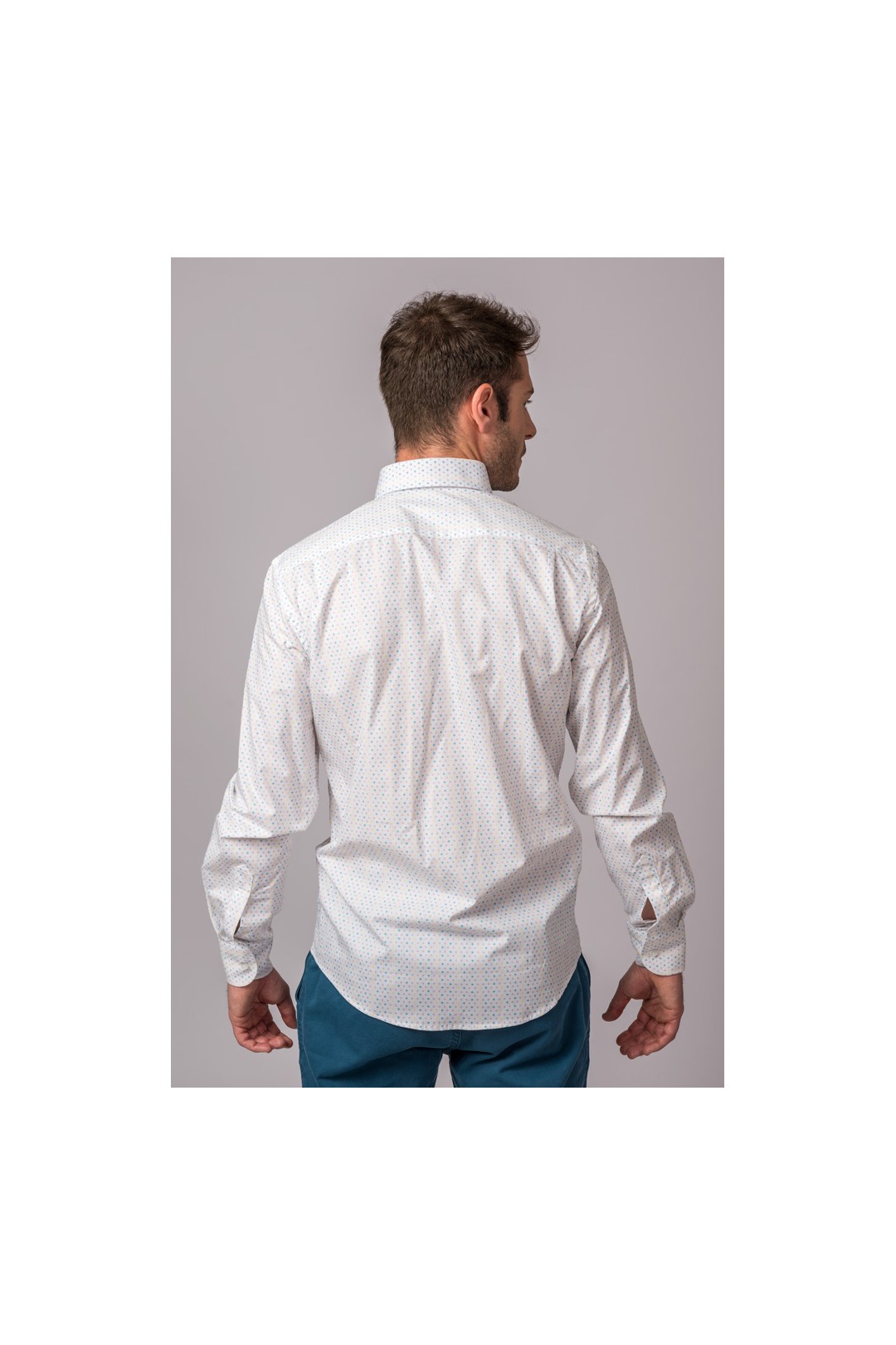 CAMISA PUNTOS BLANCO, AMARILLO, GRIS Y TURQUESA