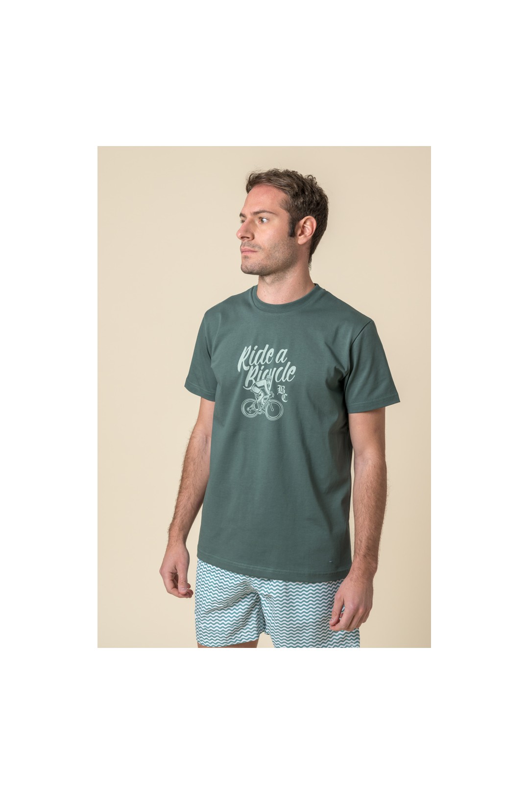 CAMISETA RIDE A BICYCLE VERDE