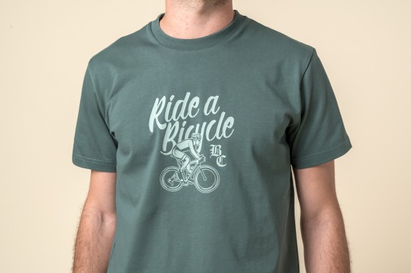 T-SHIRT VÉLO VERT