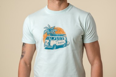 CAMISETA CALIFORNIA BC AZUL CLARO