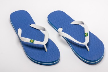 CHANCLA BRASIL AZUL Y BLANCA