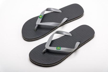 CHANCLA BRASIL NEGRA Y GRIS