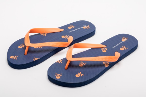 TONGS TÊTE DE MORT BLEU ET ORANGE