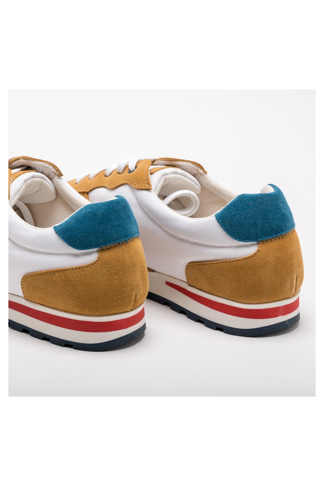 SNEAKER DEPORTIVA MOSTAZA Y AZUL