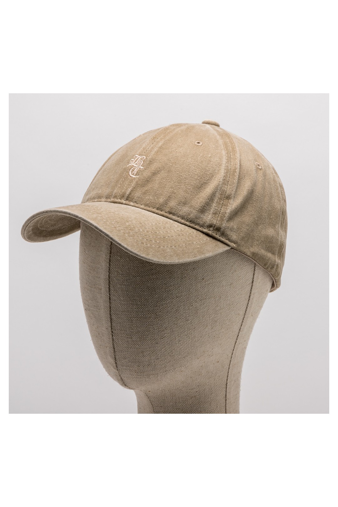 GORRA LISA BORDADA BC BEIGE