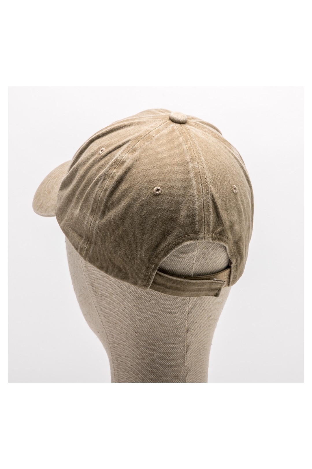 GORRA LISA BORDADA BC BEIGE