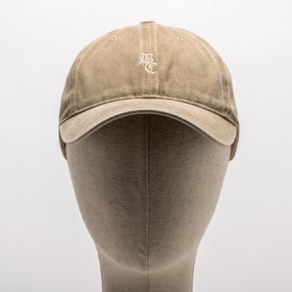 GORRA LISA BORDADA BC BEIGE 2