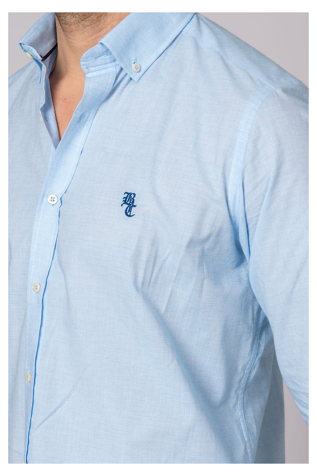 CAMISA AZUL CELESTE
