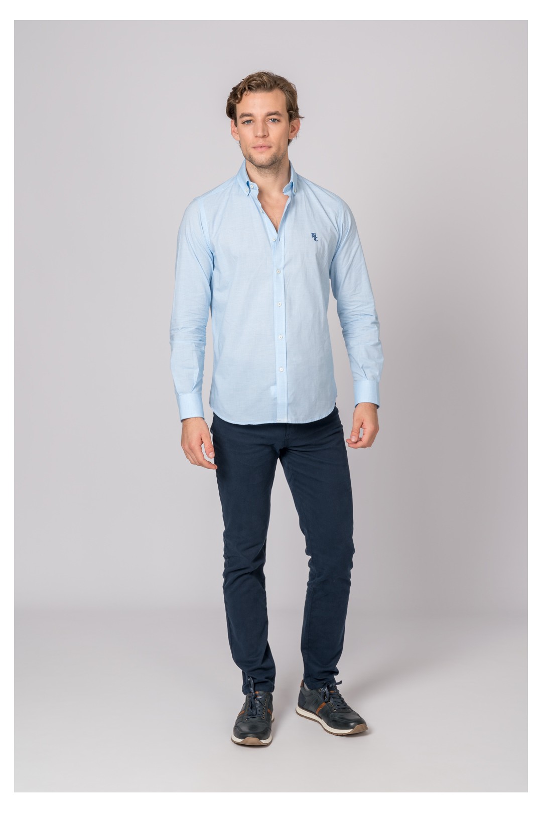 CAMISA AZUL CELESTE