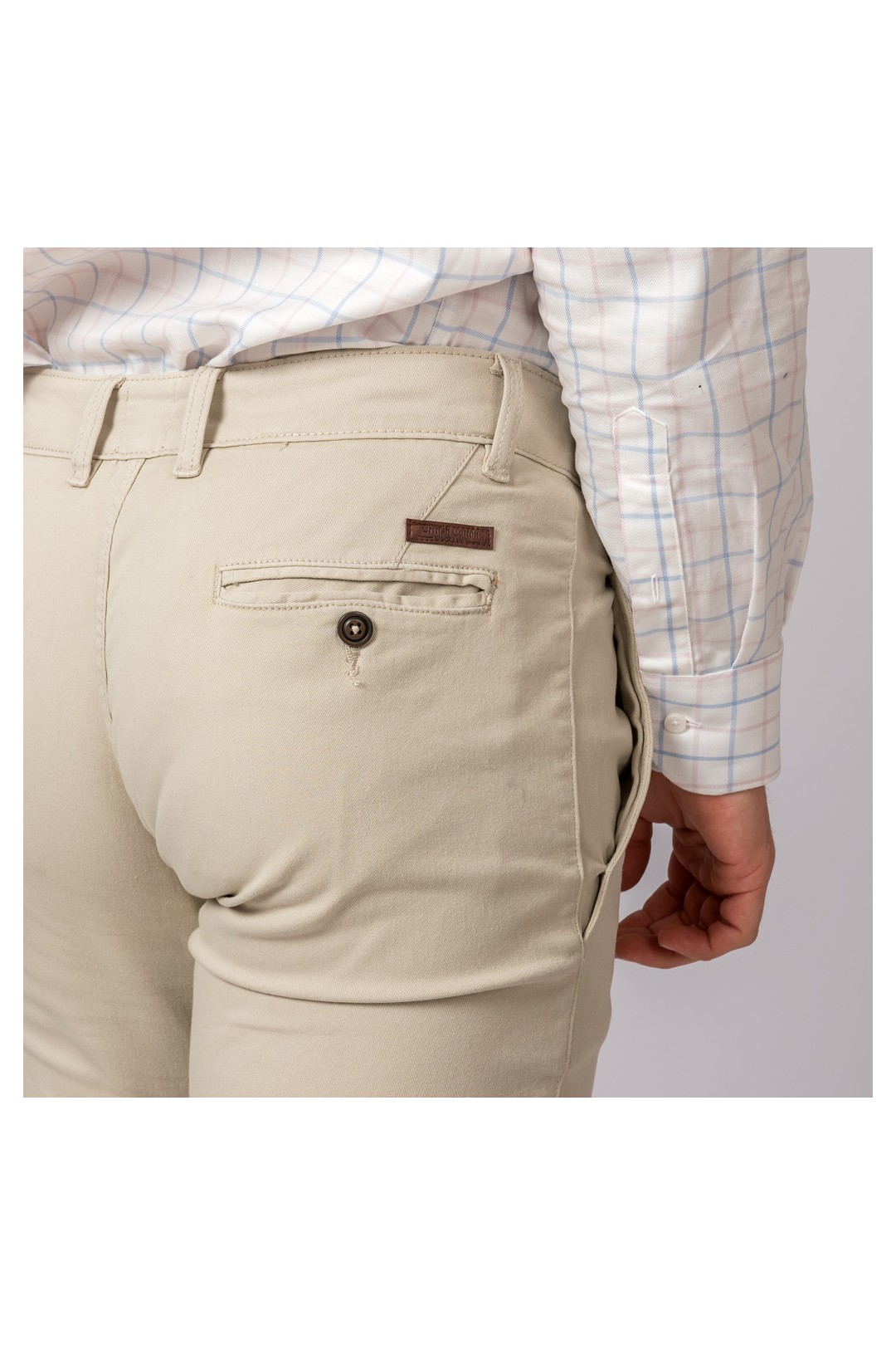 PANTALÓN CHINO SLIM BEIGE