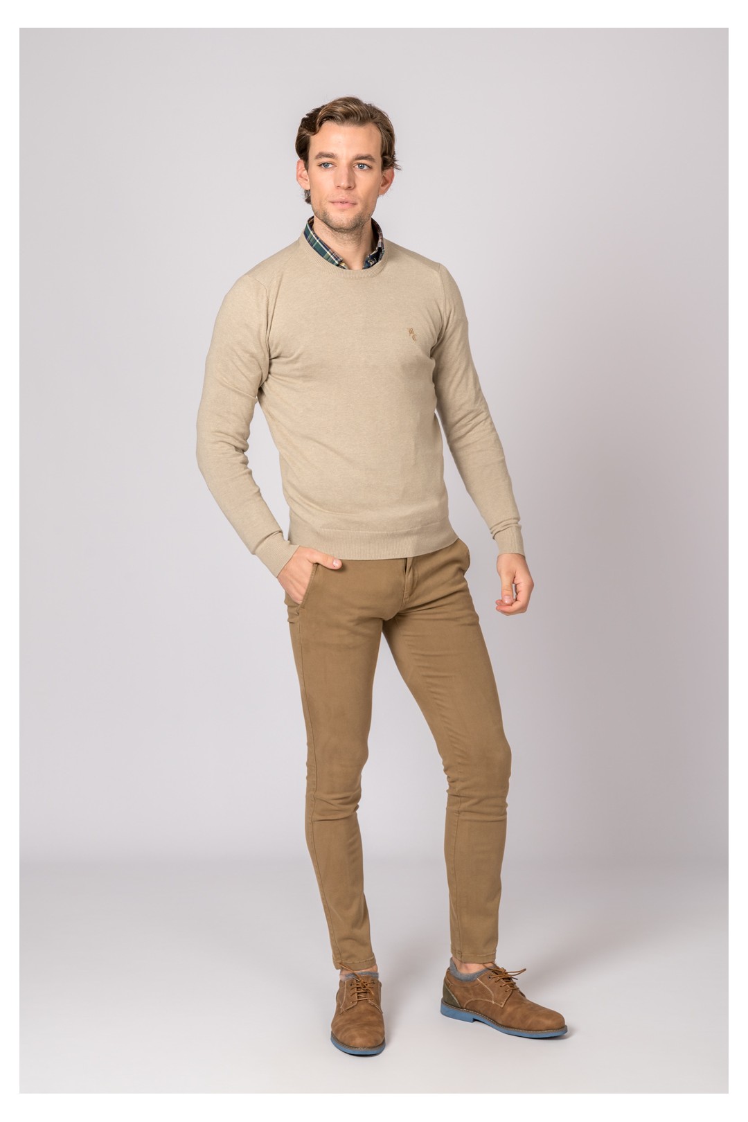 SUETER CUELLO REDONDO BEIGE