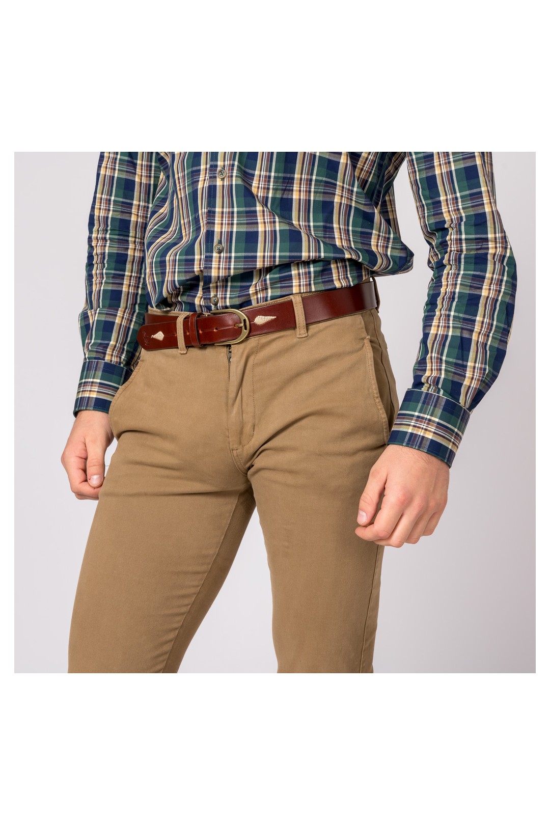 PANTALON CHINO SLIM CAMEL