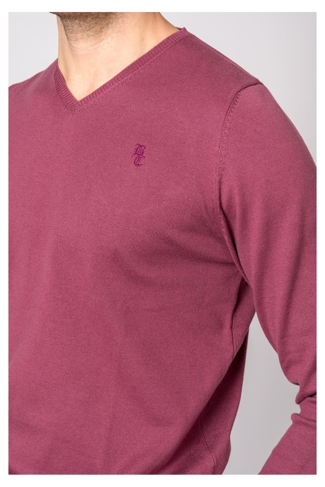 SUETER CUELLO PICO BORGOÑA