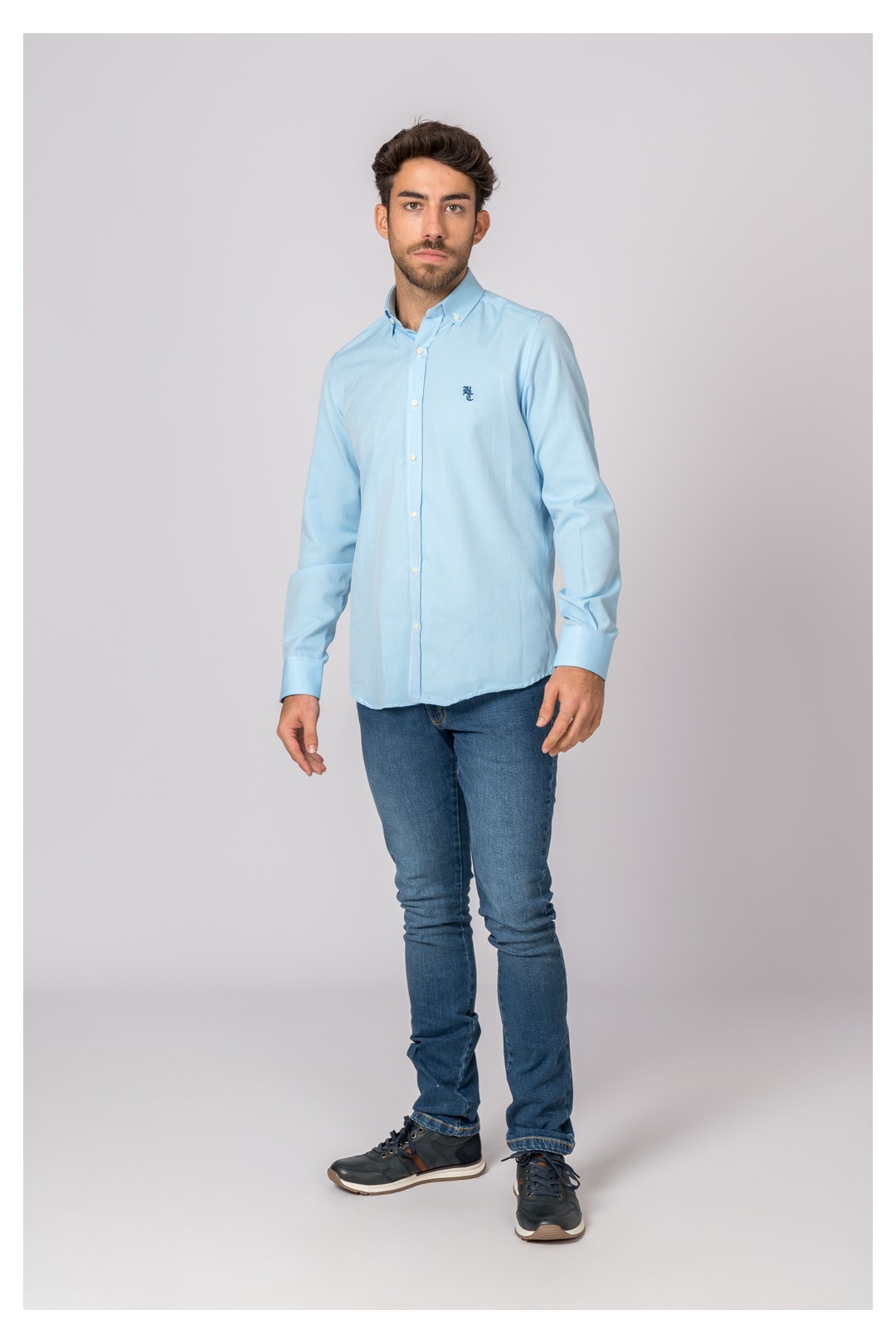 CAMISA AZUL CELESTE