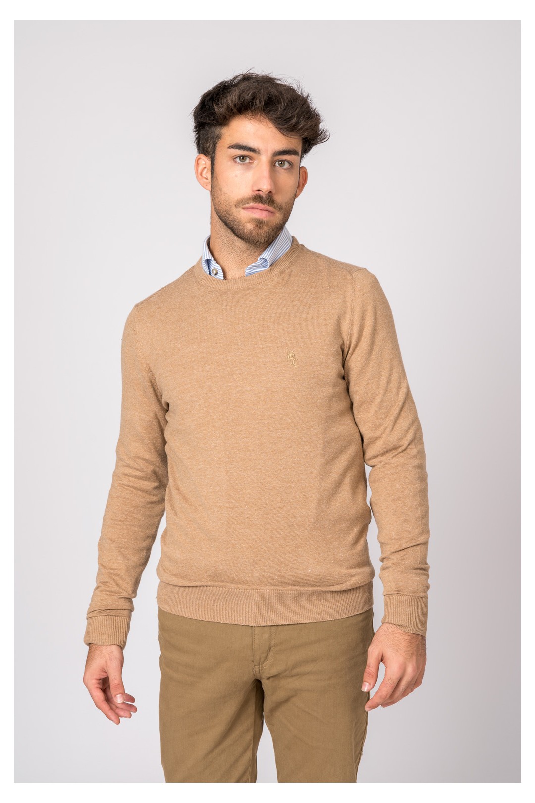 SUETER CUELLO REDONDO CAMEL