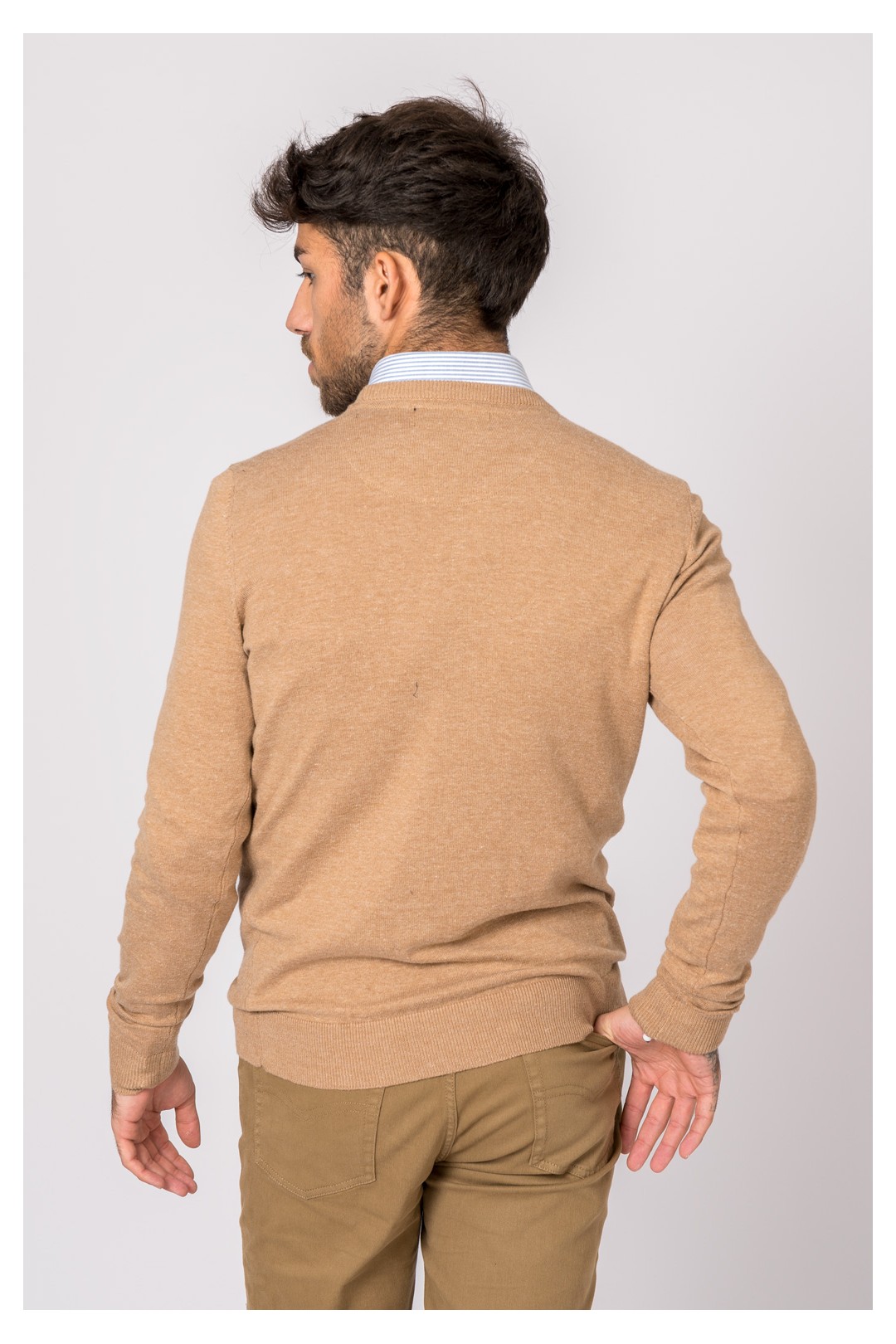 SUETER CUELLO REDONDO CAMEL