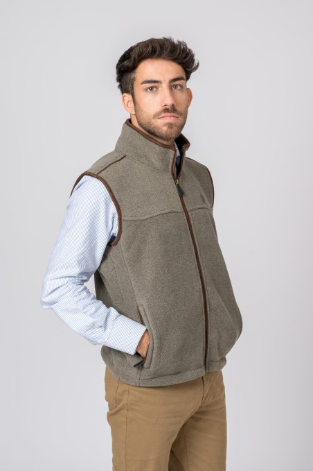 GILET EN POLAIRE GRIS