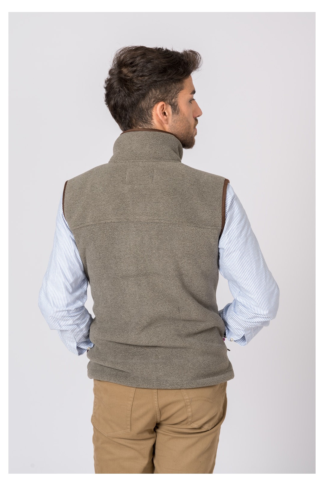 CHALECO POLAR GRIS