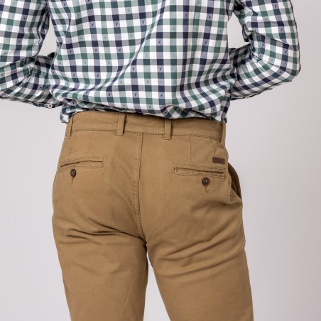 PANTALON CHINO BRITISH CAMEL PANTALON CHINO BRITISH CAMEL