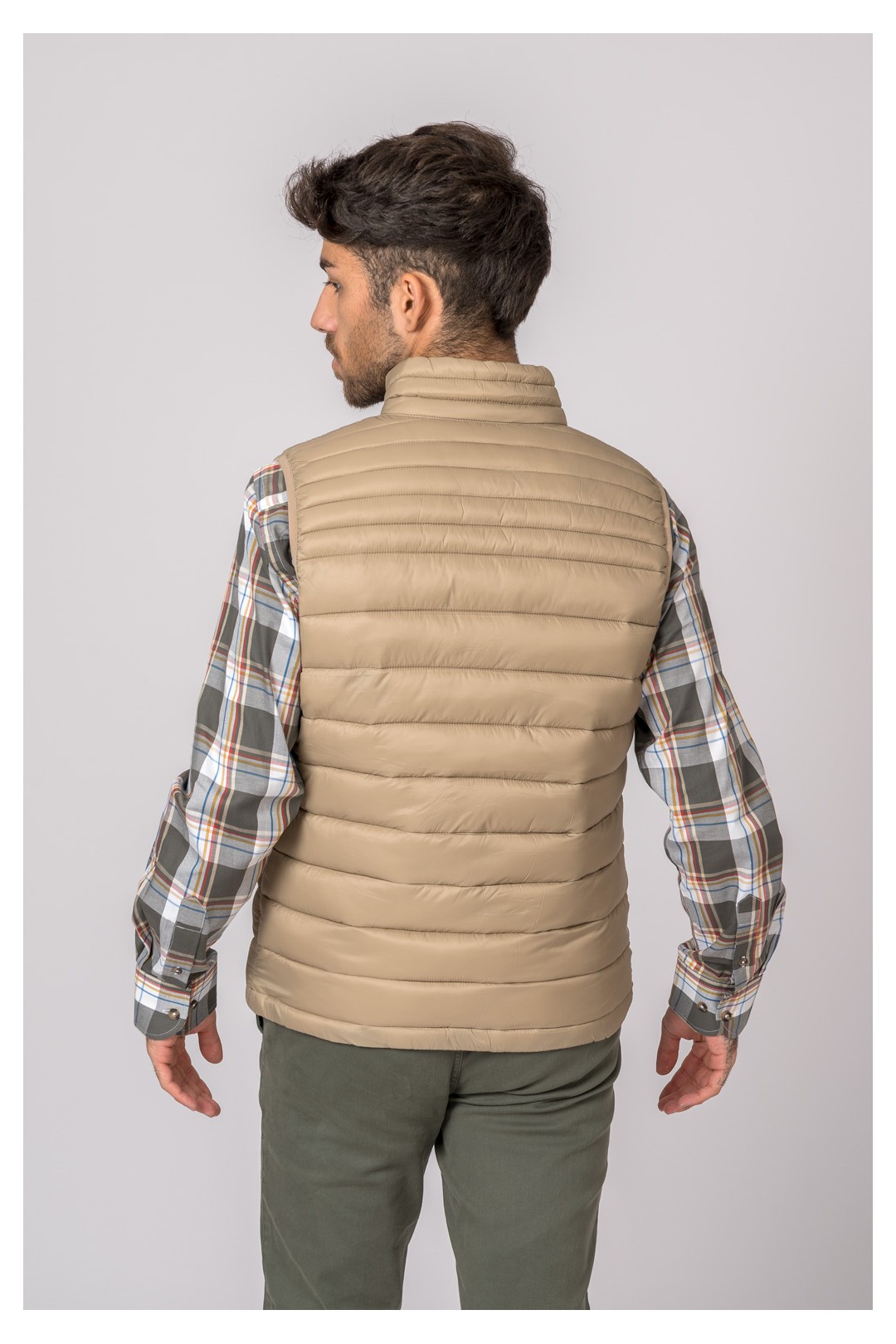 CHALECO DE HOMBRE NIZA BEIGE