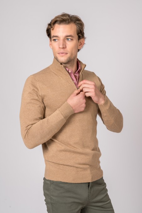 SUETER CUELLO CREMALLERA CAMEL