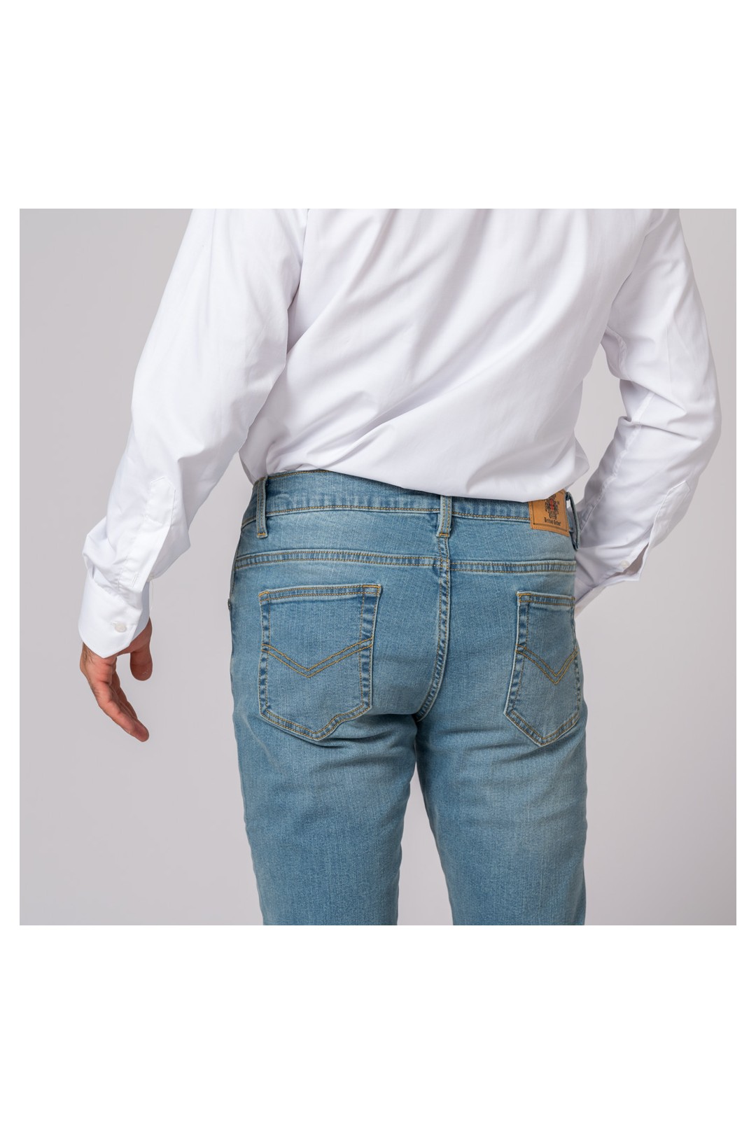 DENIM SLIM JHON LEWIS CLARO