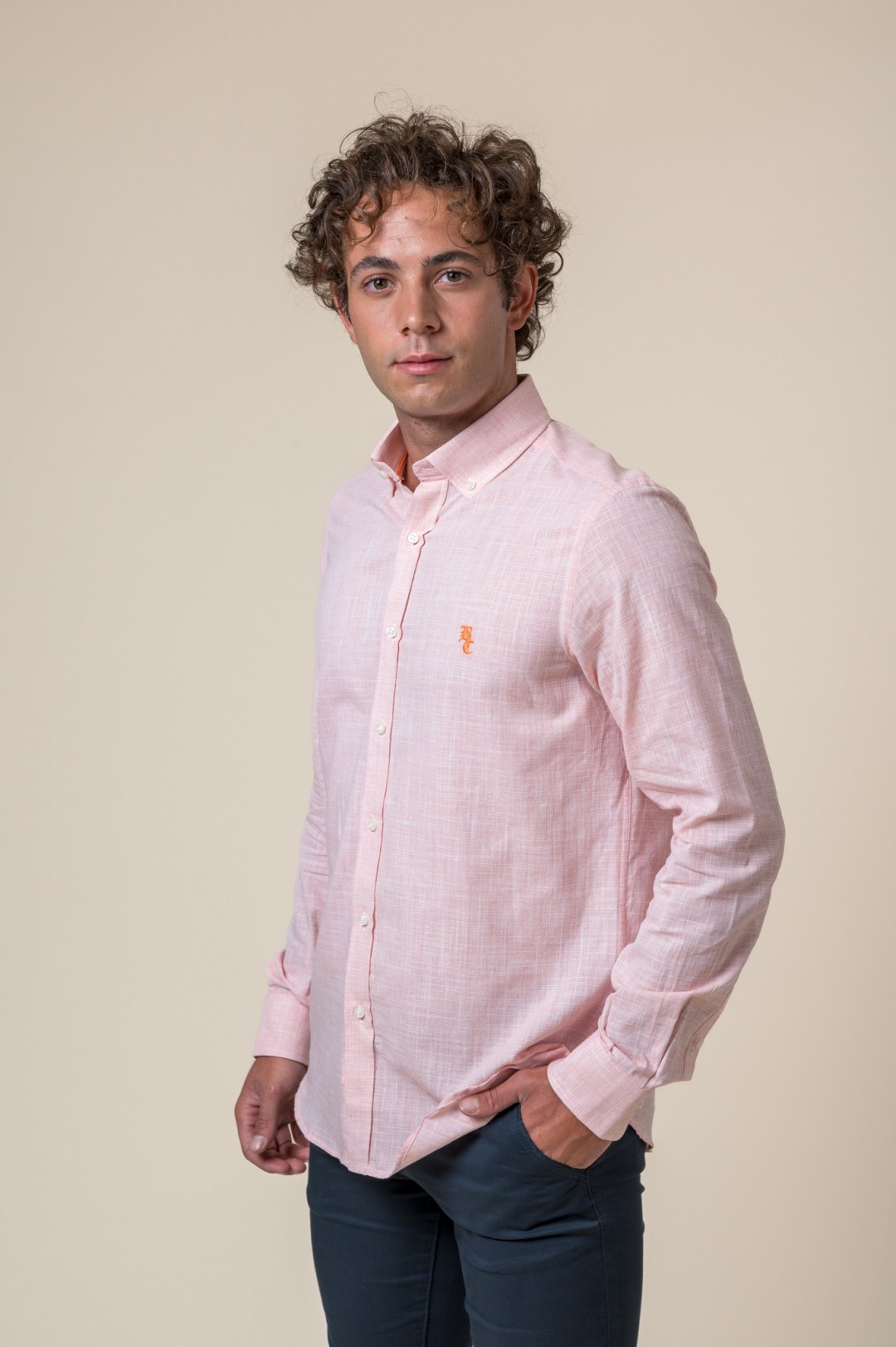 CAMISA NARANJA SUAVE