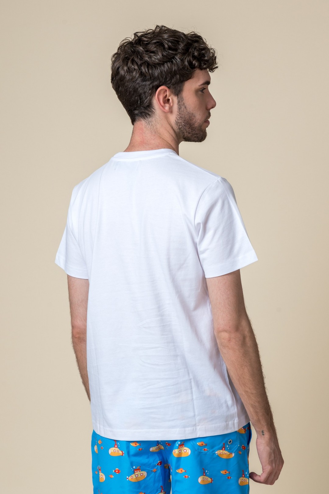 T-SHIRT À ÉCUSSON BLANC