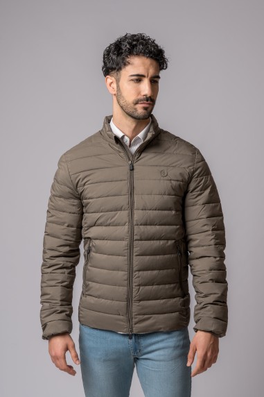 CAZADORA BERMEO MARRON
