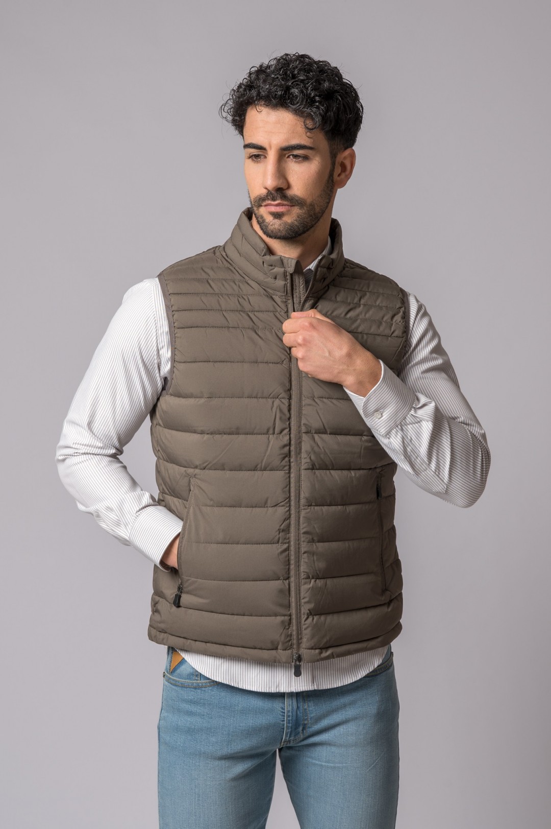 NEW NICE BROWN VEST