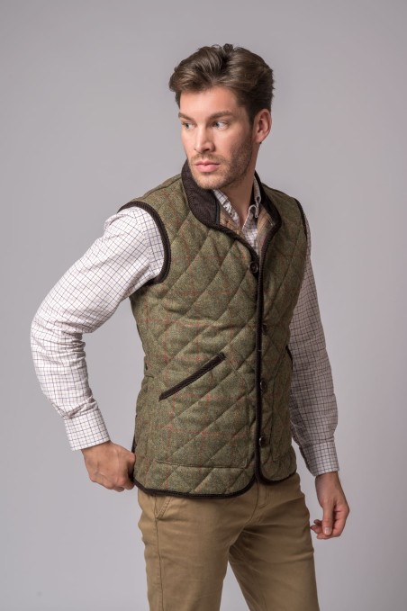 COLETE DE TWEED VERDE