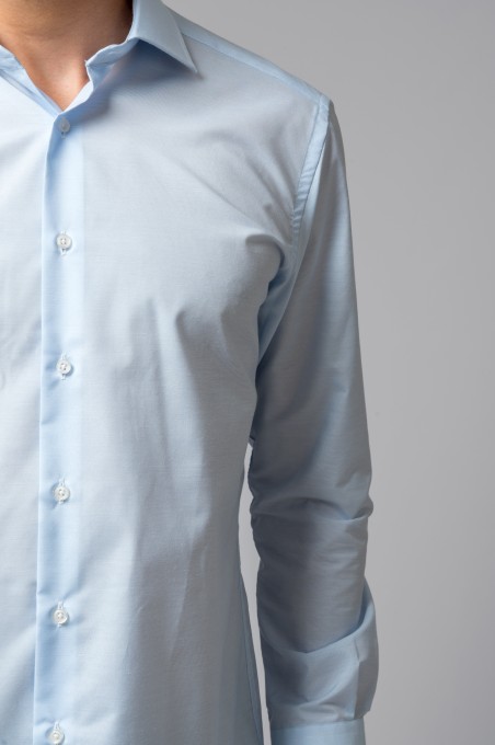 LIGHT BLUE DRESS SHIRT