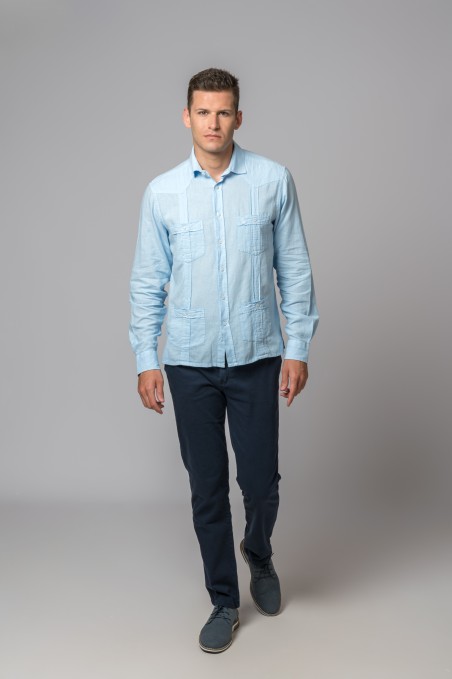 CAMISA GUAYABERA AZUL CLARA