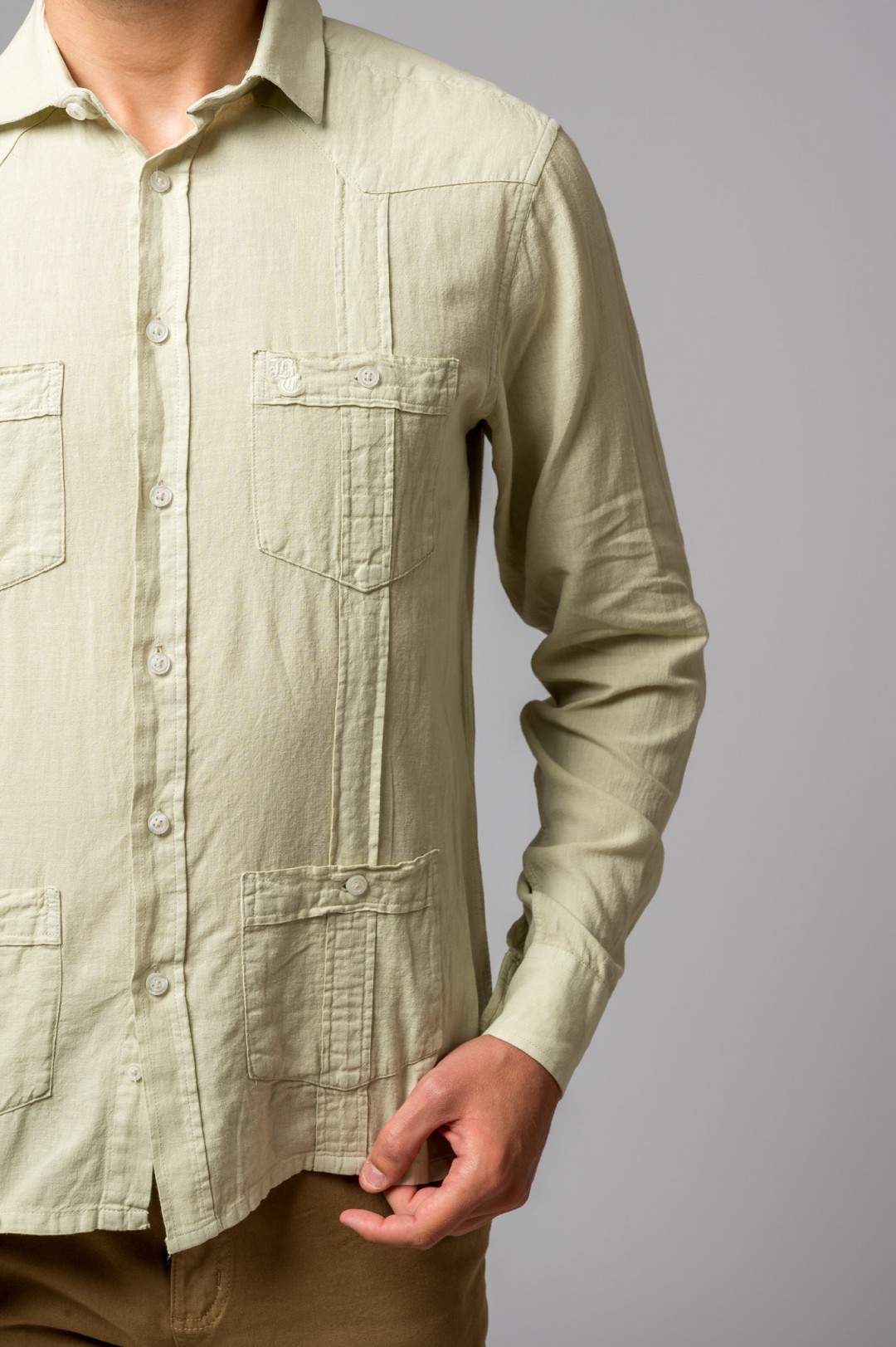 CAMISA GUAYABERA PIEDRA