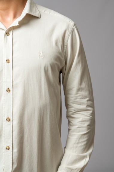 CAMISA BEGE CLARA