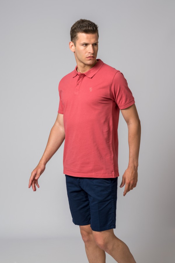Polo de manga corta para hombre en color fresa 2